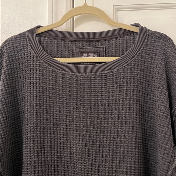 AE Big Hug Waffle Crew Neck Sweatshirt - Picture 8 of 14